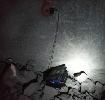 云龙山隧道爆破施工对邻近隧道振动影响_公路交通