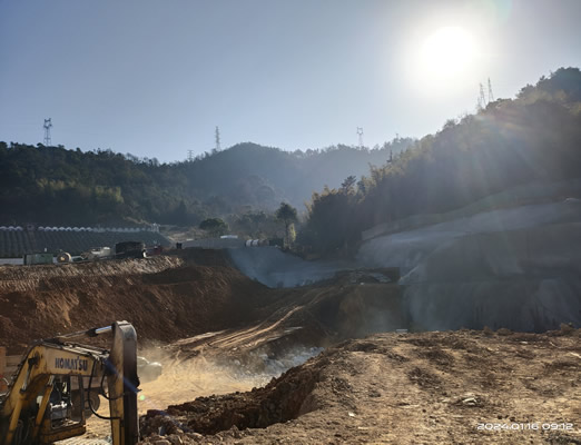 华盛路北延工程楼旗尖隧道爆破安全监测_公路交通