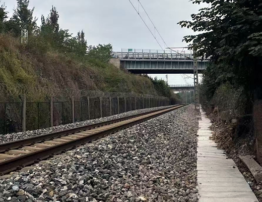 多式联运物流铁路专用线工程邻近营业线监测_公路交通