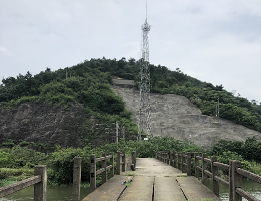 高压线塔塔基爆破振动监测_露天爆破